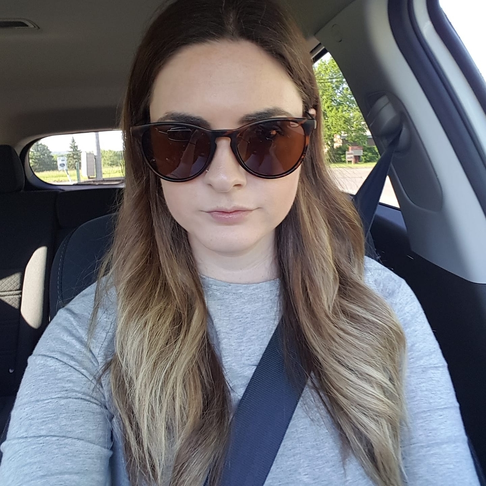 Meet your Posher, Samantha